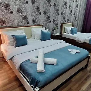 Hotel Nord West, Bakoe